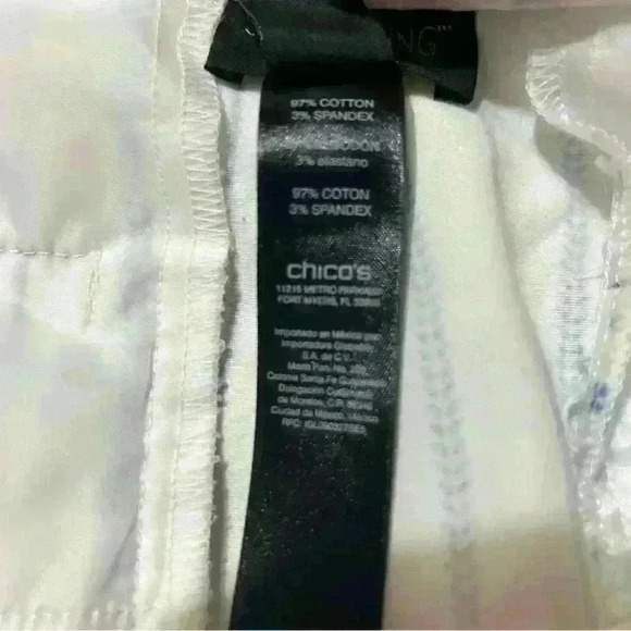 Chicos Cropped Pants Size 34 So Slimming Striped Flat Front White 1.5 Crop - Picture 6 of 6